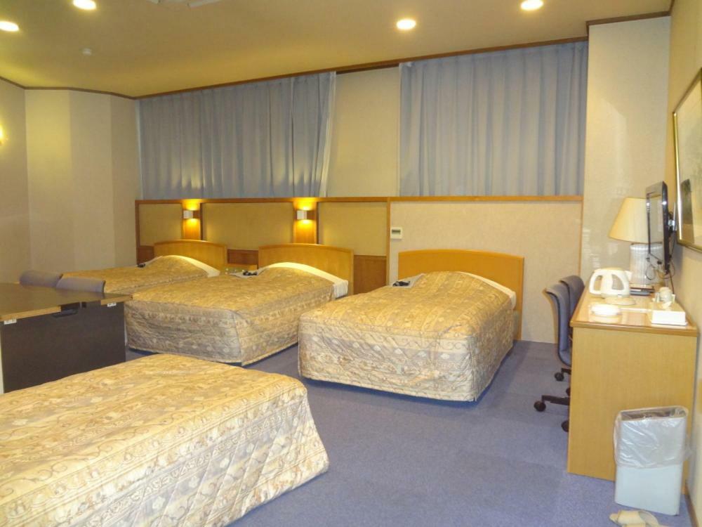 Asano Hotel Kitakyushu Buitenkant foto