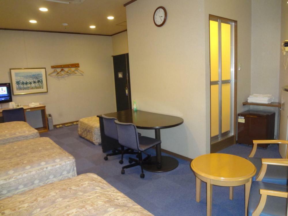Asano Hotel Kitakyushu Buitenkant foto